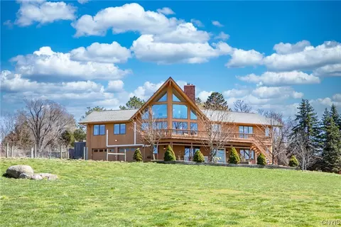 2660 Pine Grove Rd, Spafford, NY 13152