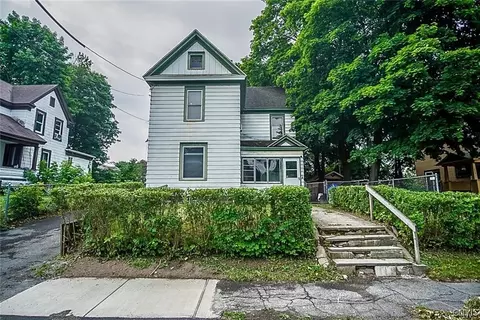 249 W Corning Ave, Syracuse, NY 13205