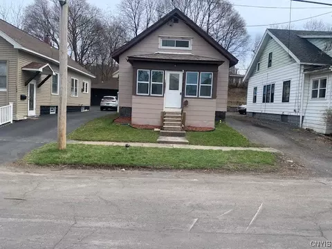 140 Culbert St, Syracuse, NY 13208
