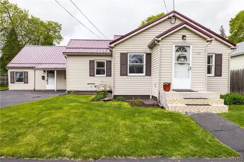 117 Revere Ave, East Syracuse, NY 13057