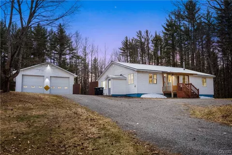 7914 Number Four Rd, New Bremen, NY 13367