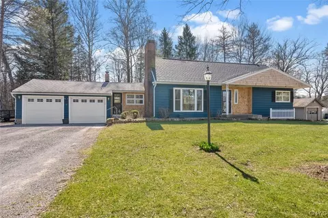 4918 Hill Rd, Oneida, NY 13421