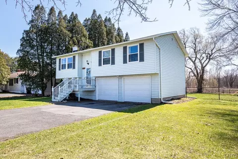 7752 Kirkville Rd, Kirkville, NY 13082