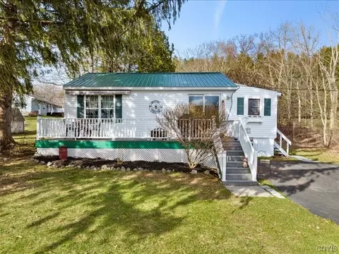 9931 Morgan Rd, Marcy, NY 13403