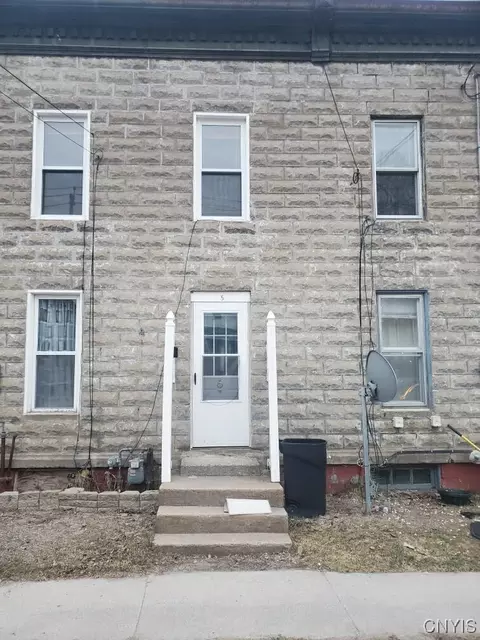11 Liberty St, Champion, NY 13619