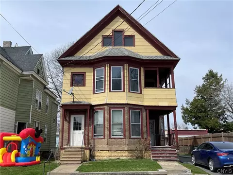 409 Douglas St, Syracuse, NY 13203