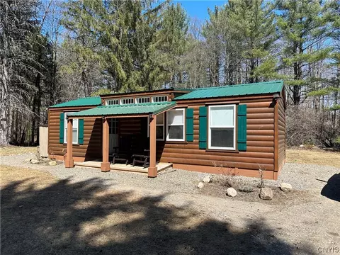 9106 Brown Tract Rd, Remsen, NY 13438