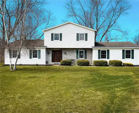 5793 Bartlett Rd, Rome, NY 13440