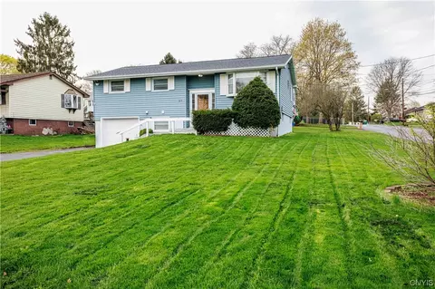 217 Niagara Ave S, Geddes, NY 13209