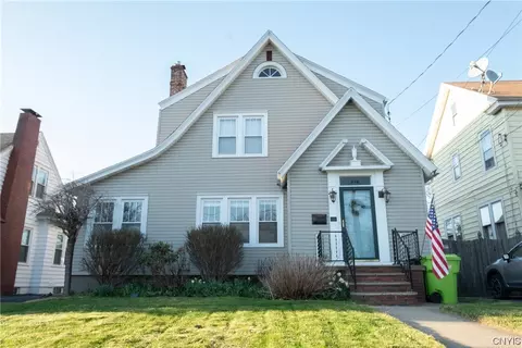 316 Wilmore Pl, Salina, NY 13208