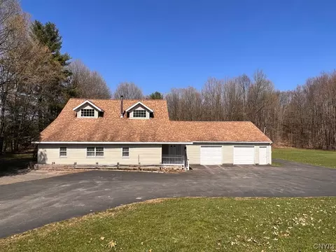 3039 Mcconnellsville Rd, Vienna, NY 13308