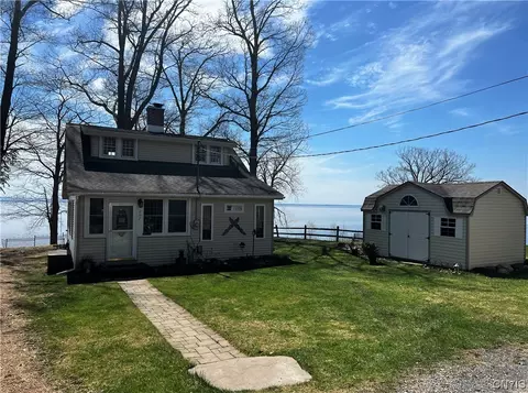 207 Drive 2, Vienna, NY 13042