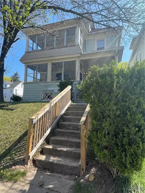 401 Hixson Ave, Syracuse, NY 13206