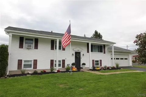 901 Hickory St, Rome, NY 13440