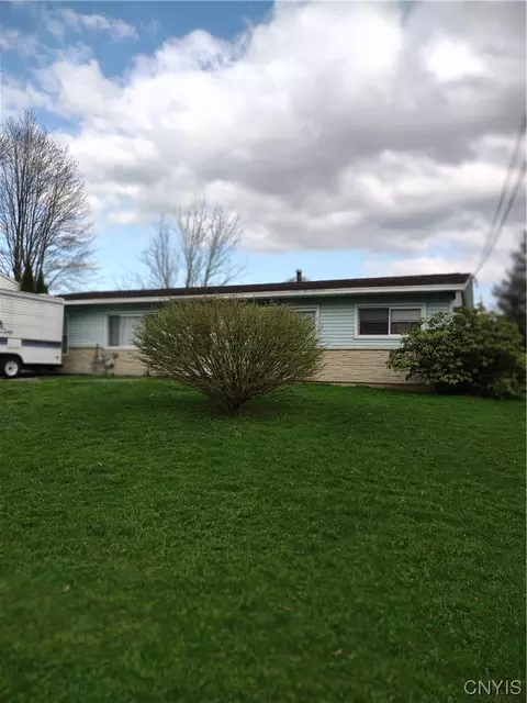 444 Deerwood Rd, Utica, NY 13502