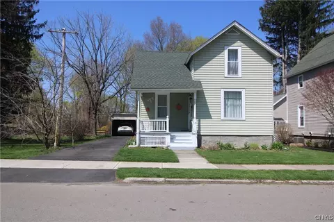 15 Samson St, Cortland, NY 13045