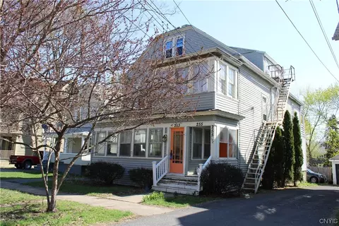 253-255 Roosevelt Ave #55, Syracuse, NY 13210