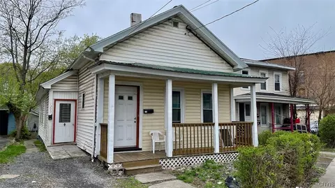 1205 Lodi St, Syracuse, NY 13203