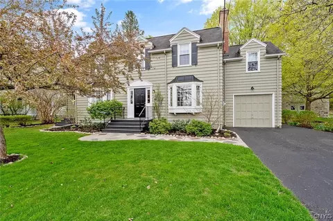 6446 E Seneca Tpke, Jamesville, NY 13078