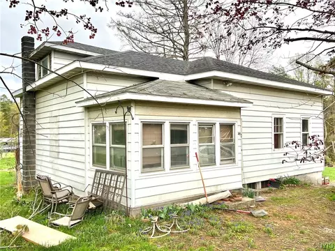2140 County Route 4, Palermo, NY 13069