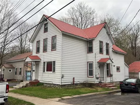 225 E Schuyler St, Boonville, NY 13309