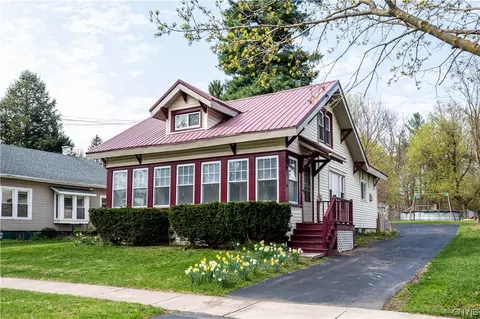 30 Mildred Ave, Van Buren, NY 13027