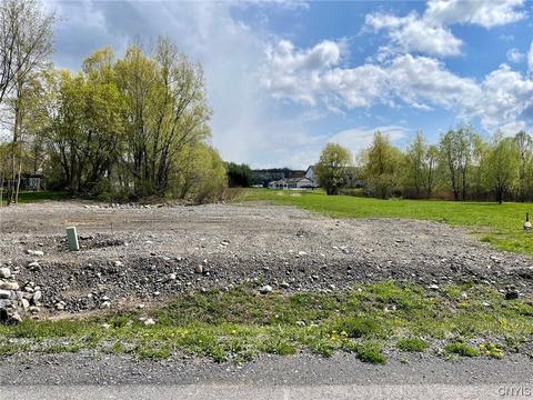 105 Merrimac Street, New Hartford, NY 13413