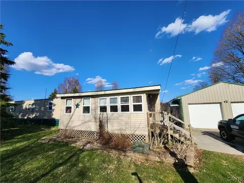 5278 Buyea Rd, Smithfield, NY 13408