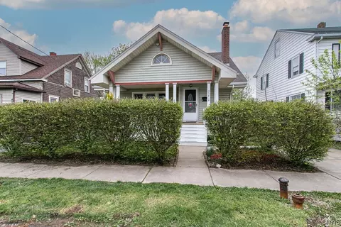 424 Woodruff Ave, Syracuse, NY 13208