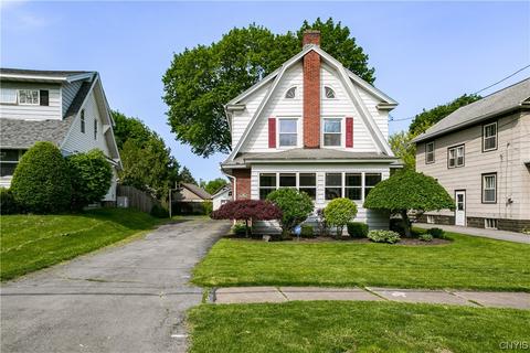 310 Plymouth Dr, Syracuse, NY 13206