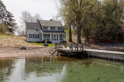 12753 Riverside Acres Ln, Clayton, NY 13624
