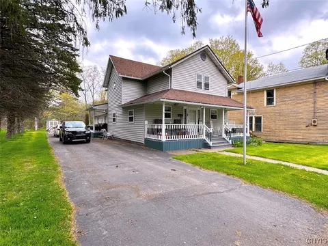 64 Greenwich St, Amity, NY 14813