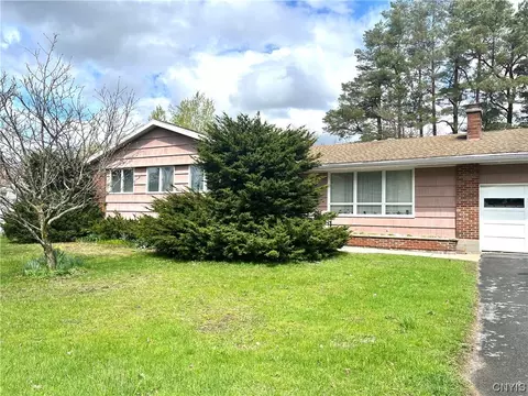 32 Birchwood Dr, Gouverneur, NY 13642