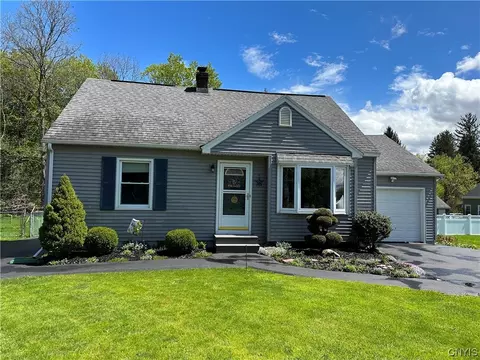 101 Cook Dr, Van Buren, NY 13027