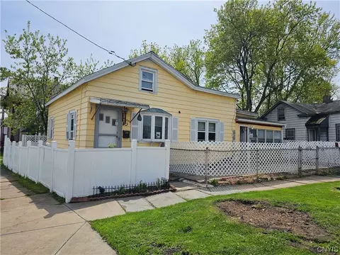 1 Jason St, Utica, NY 13502
