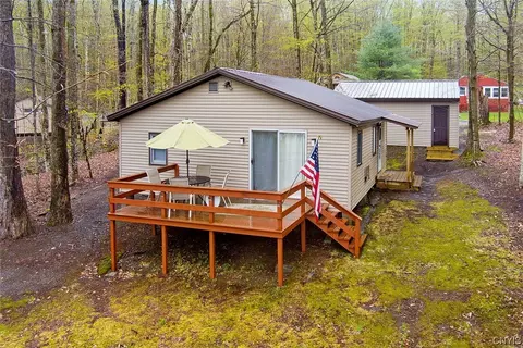 120 Lorton Lake Dr, Altmar, NY 13302