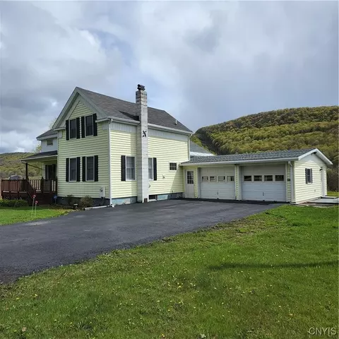 6556 Route 91, Truxton, NY 13158