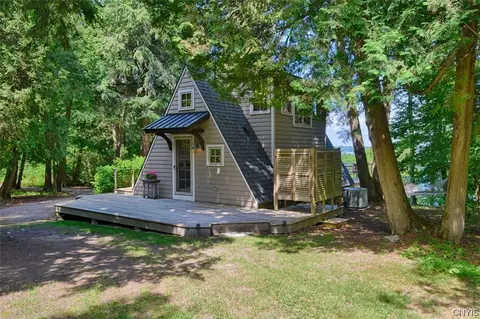 37311 State Route 12e, Clayton, NY 13624
