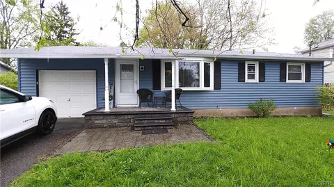 4251 Vega Crse, Clay, NY 13090
