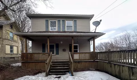28 Cornell Ave, Massena, NY 13662