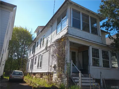 124 Roosevelt Ave #26, Syracuse, NY 13210