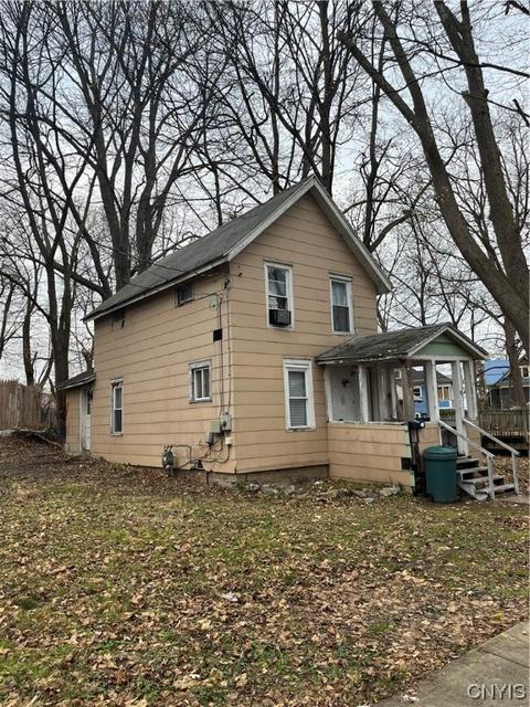 9 Easterly Pl, Auburn, NY 13021 photo 1