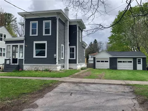 413 W 3rd St S, Fulton, NY 13069