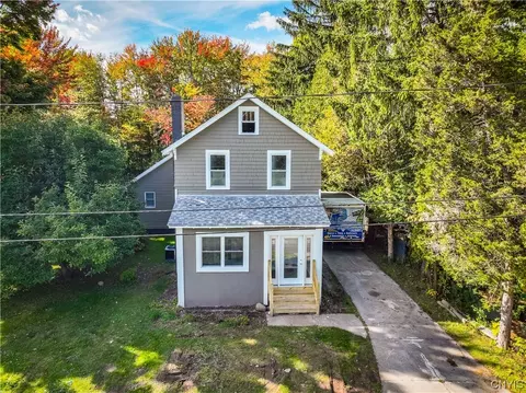19 Concord Blvd, New Hartford, NY 13413