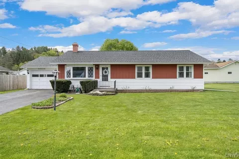 101 Husted Dr, Whitestown, NY 13424