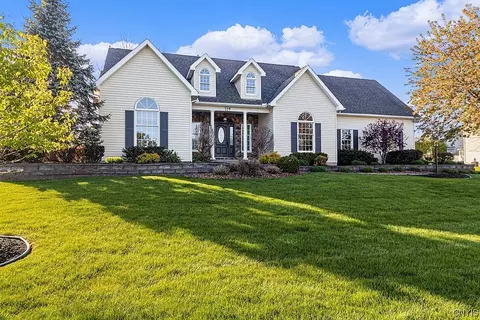 119 Trails Xing, Whitestown, NY 13492