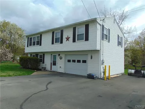 20 Clinton St, Cortlandville, NY 13101