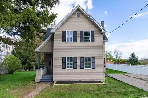 25 Liberty St, Champion, NY 13619