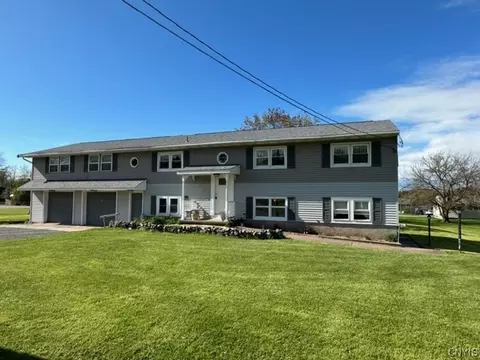 3903 Seneca Tpke, Lenox, NY 13032