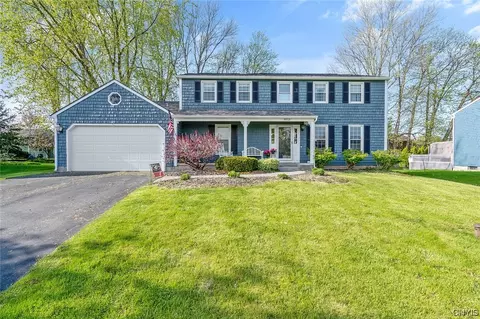 8213 Molson Way, Liverpool, NY 13090